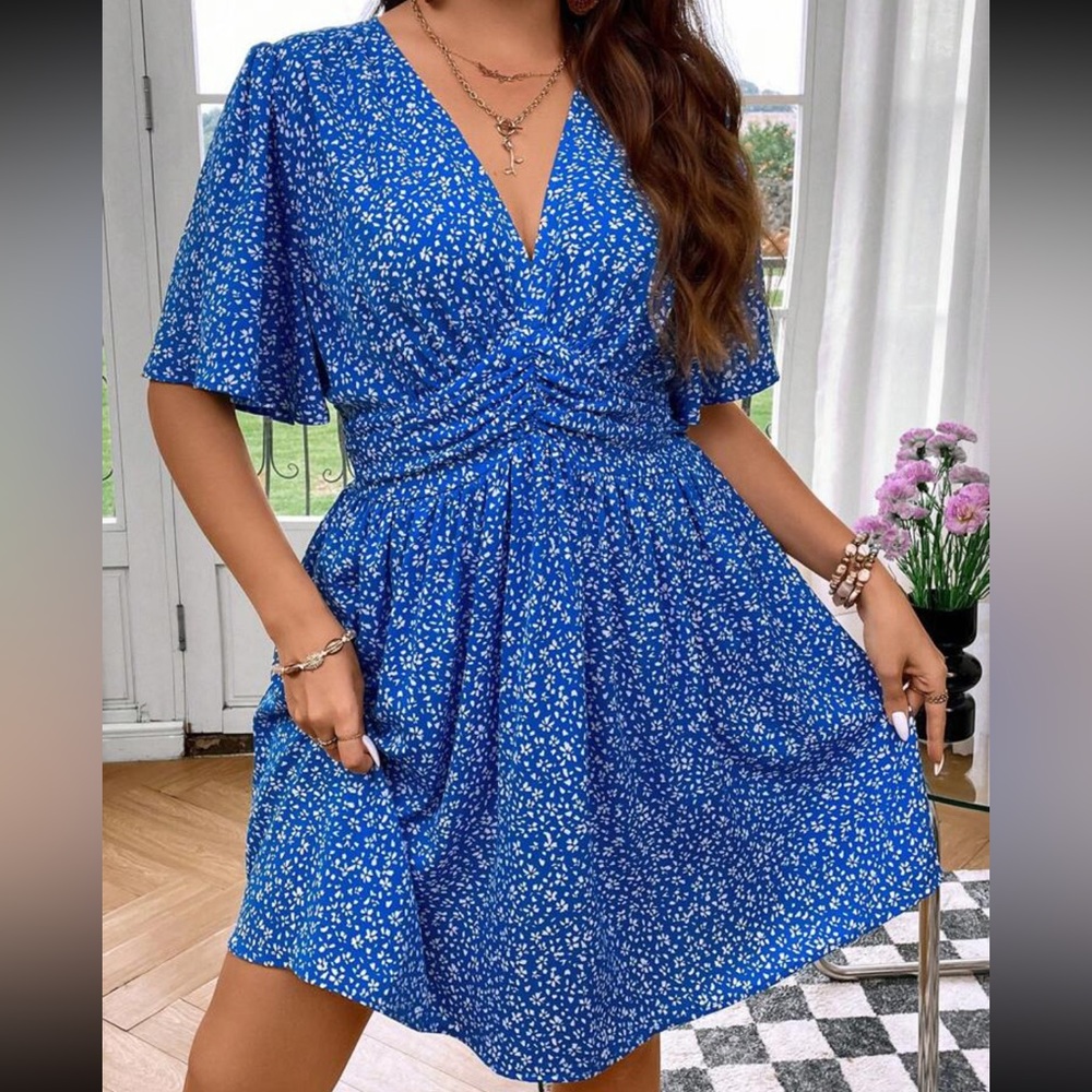Boho floral print butterfly sleeve mini dress - Picture 2 of 13